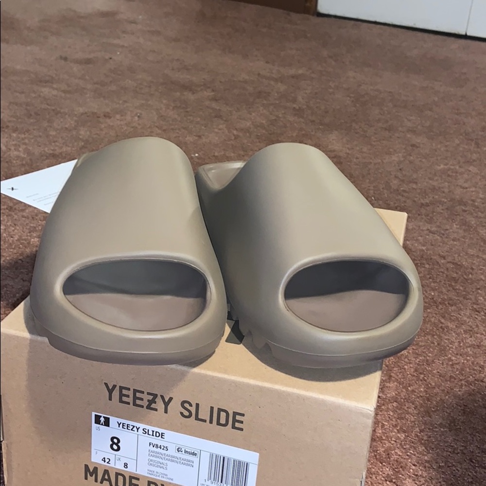 Yeezy Slides
